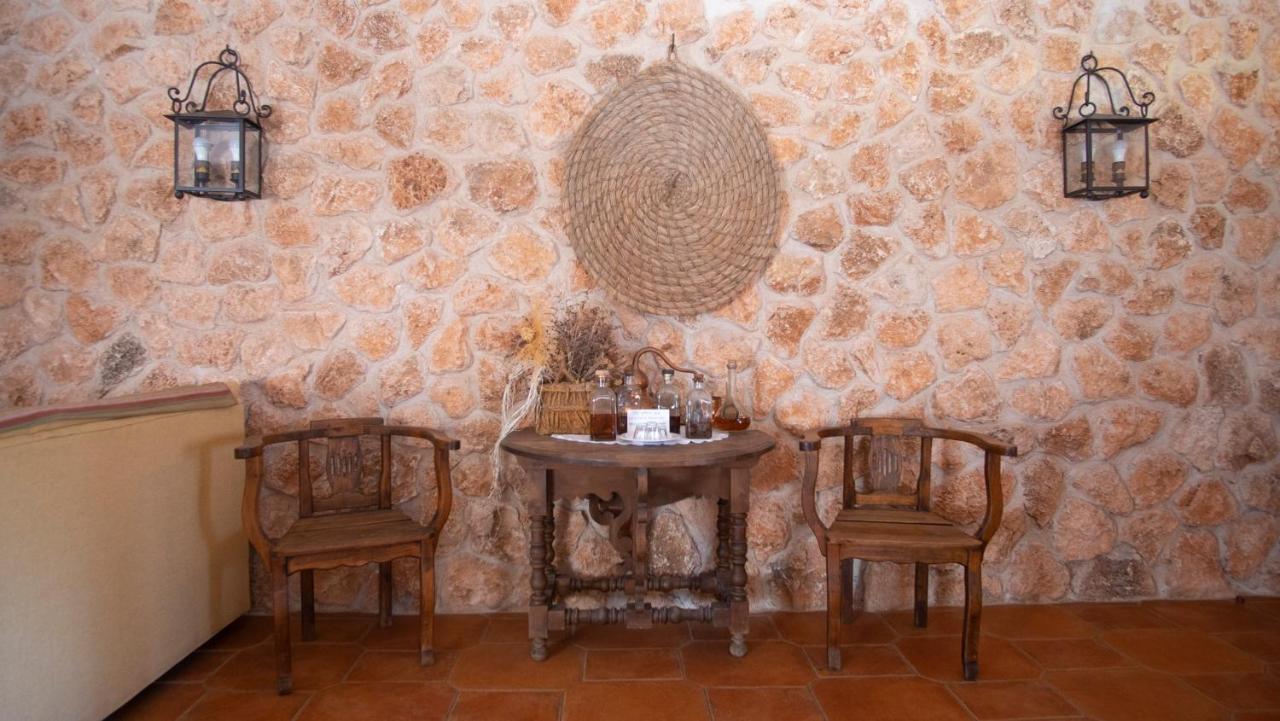 Casa Rural Santa Elena Villafranca de los Caballeros ภายนอก รูปภาพ